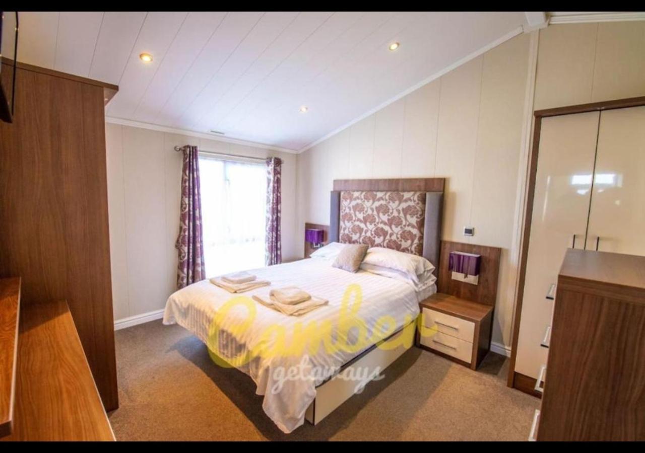 Mp768 - Camber Sands Holiday Park - Huge Lodge - Small Dog Friendly - Sleeps 8 Exterior foto
